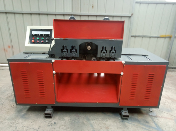 新型自动方木多片锯